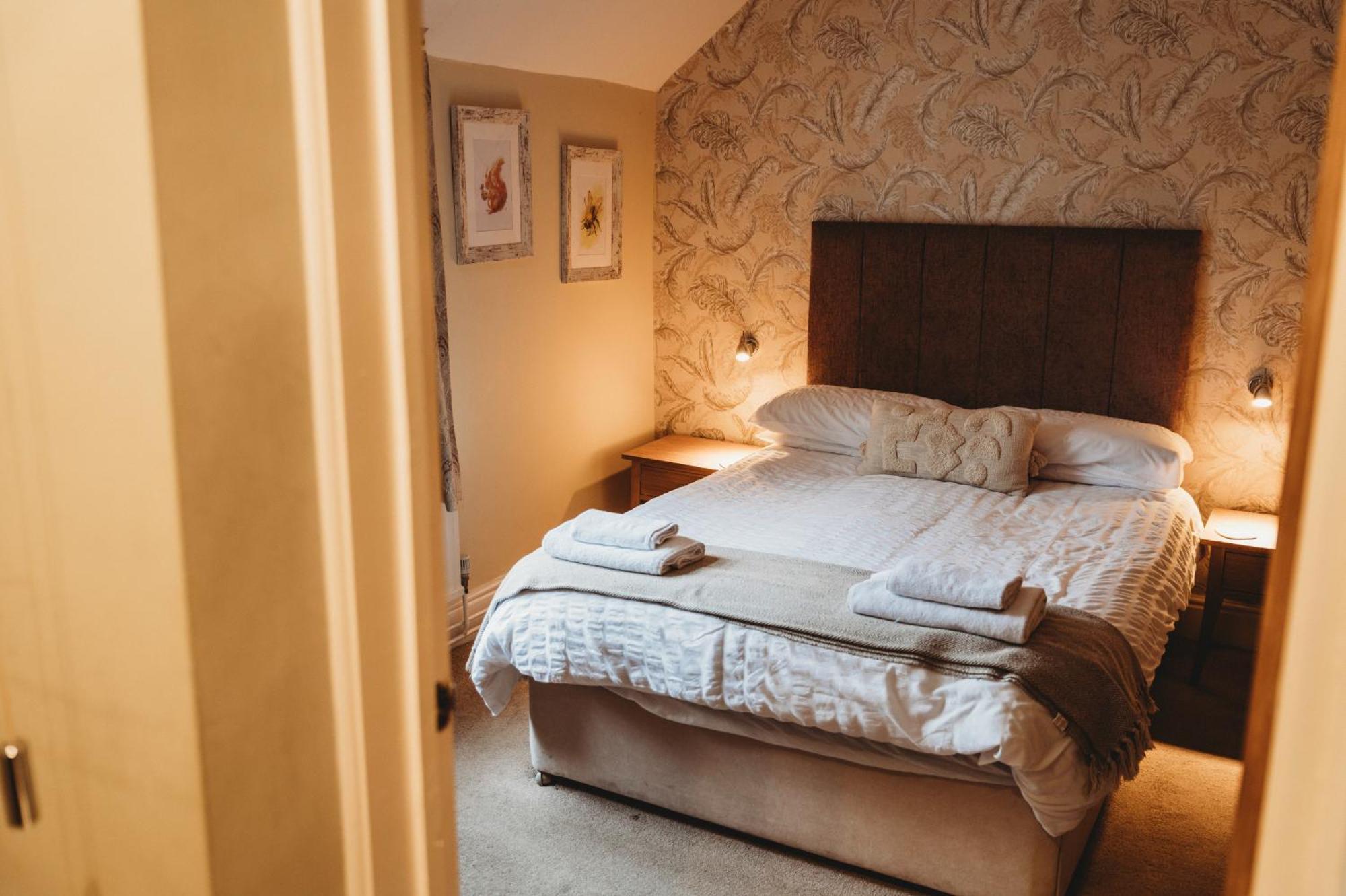 The White Lion Inn โอ๊กคัม ภายนอก รูปภาพ
